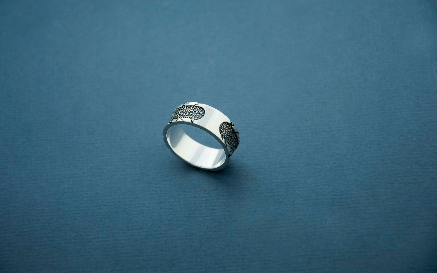 Tree of life "Teldrassil" Runes Norse mythology sterling silver ring