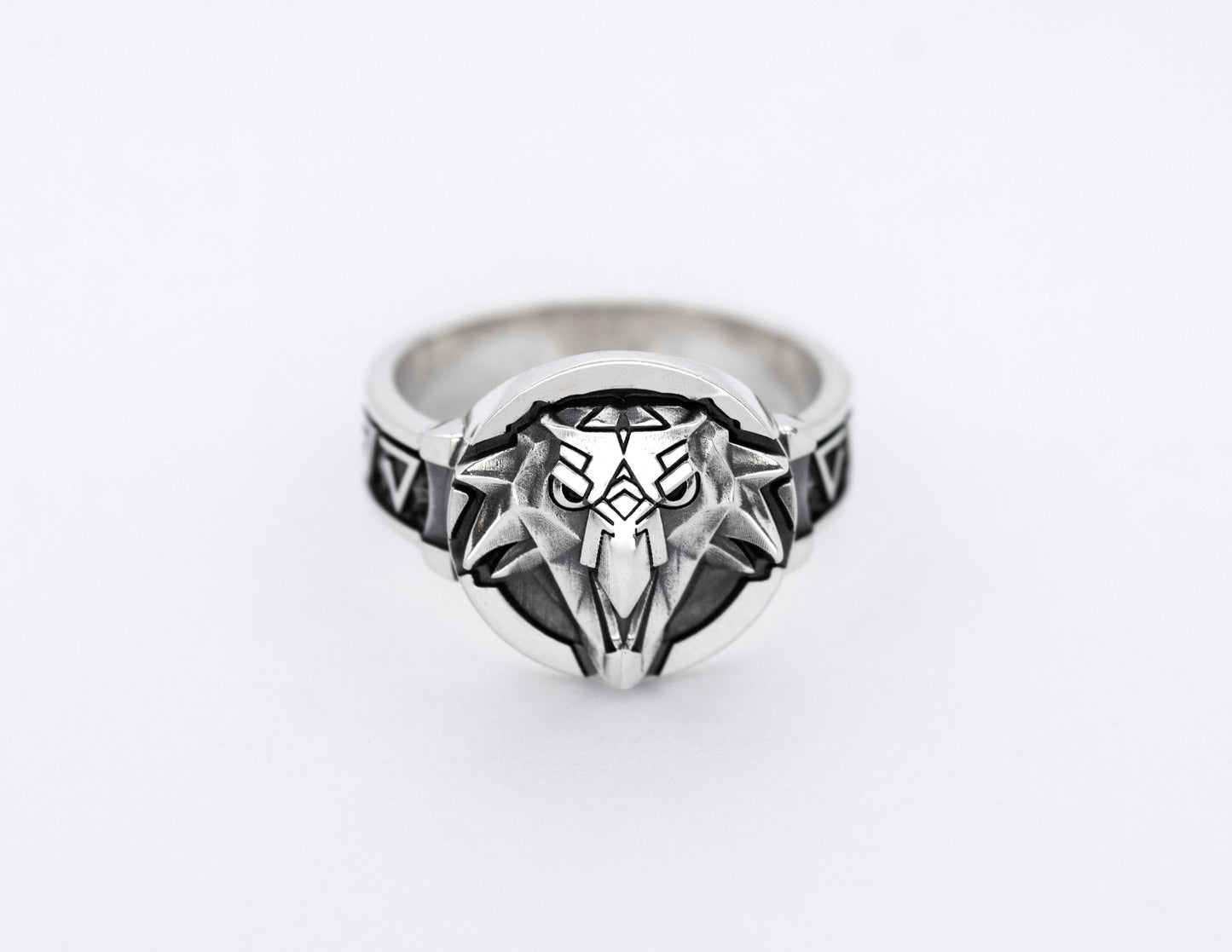 Witcher Griffin school signet ring