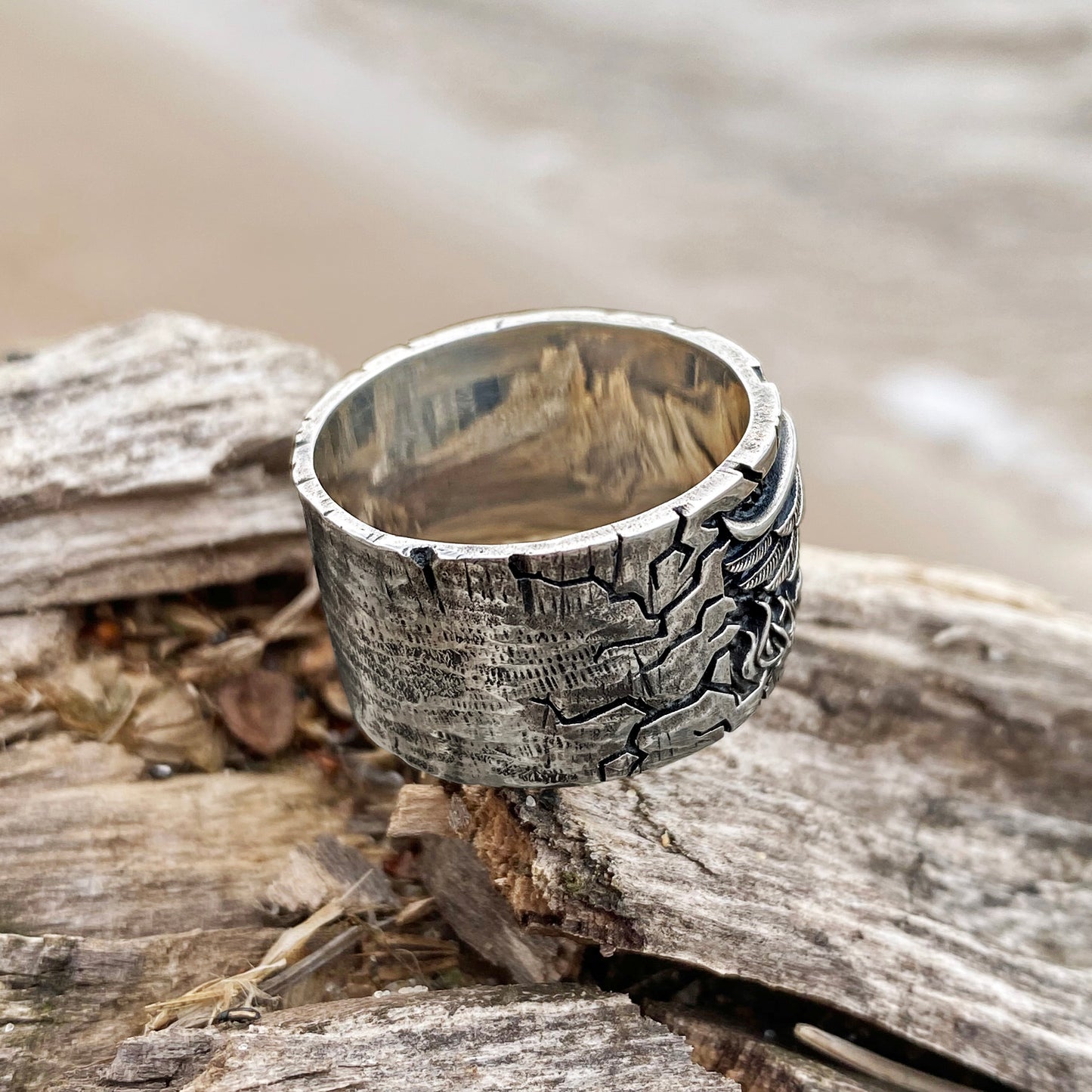 Wide skull wing Sterling Silver ring