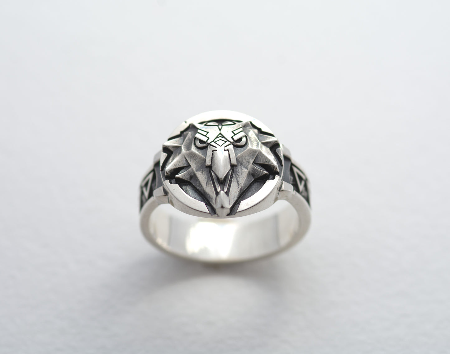 Witcher Griffin school signet ring