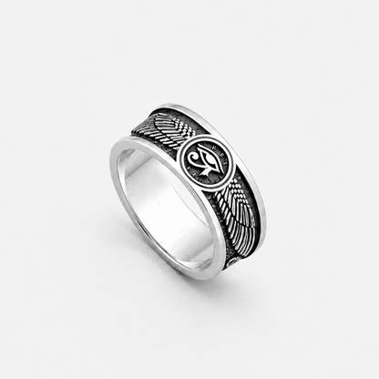Sterling silver ring with Eye of Horus design