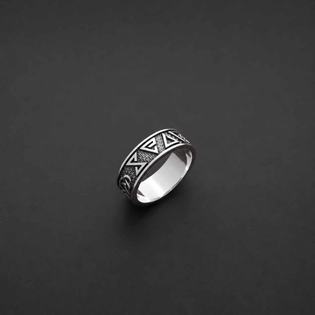 Witcher signs Snake school  ring