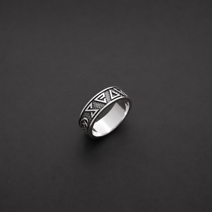 Witcher signs Snake school  ring