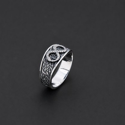 Ouroboros ring